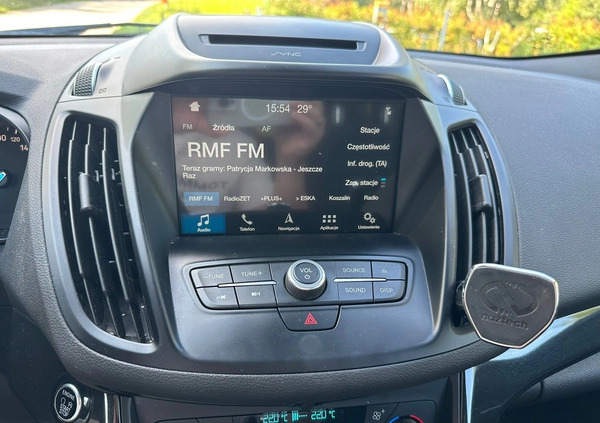 Ford Kuga cena 84900 przebieg: 172000, rok produkcji 2018 z Szczecinek małe 326